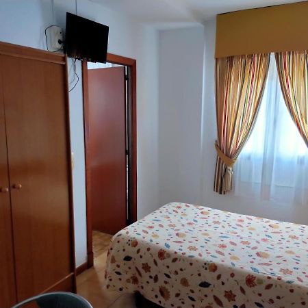 Hostal Casa Pepe Tauste Eksteriør billede