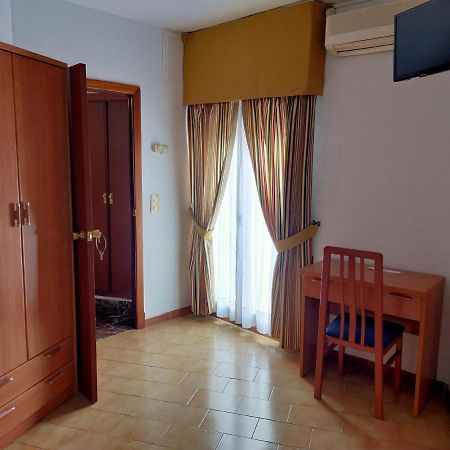Hostal Casa Pepe Tauste Eksteriør billede